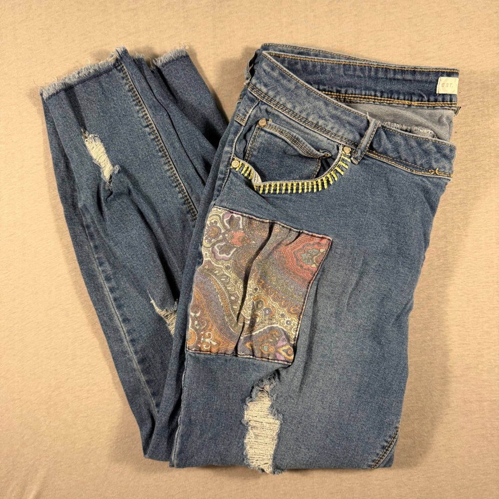 Catherines EST 1946 Denim Patchwork Distressed Mid Rise Jeans Blue Womens 18W